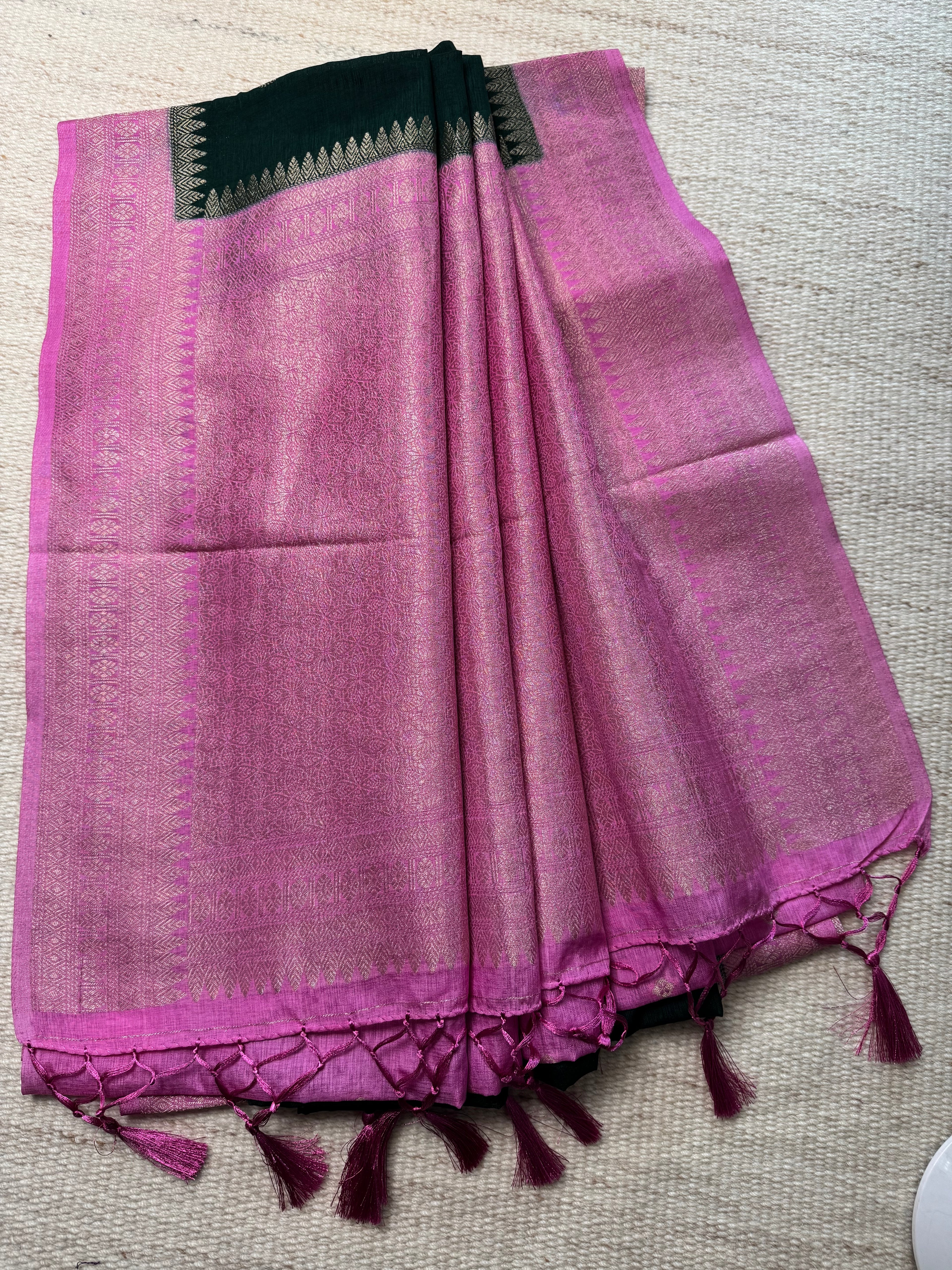 Bottle Green Linen Dola Saree