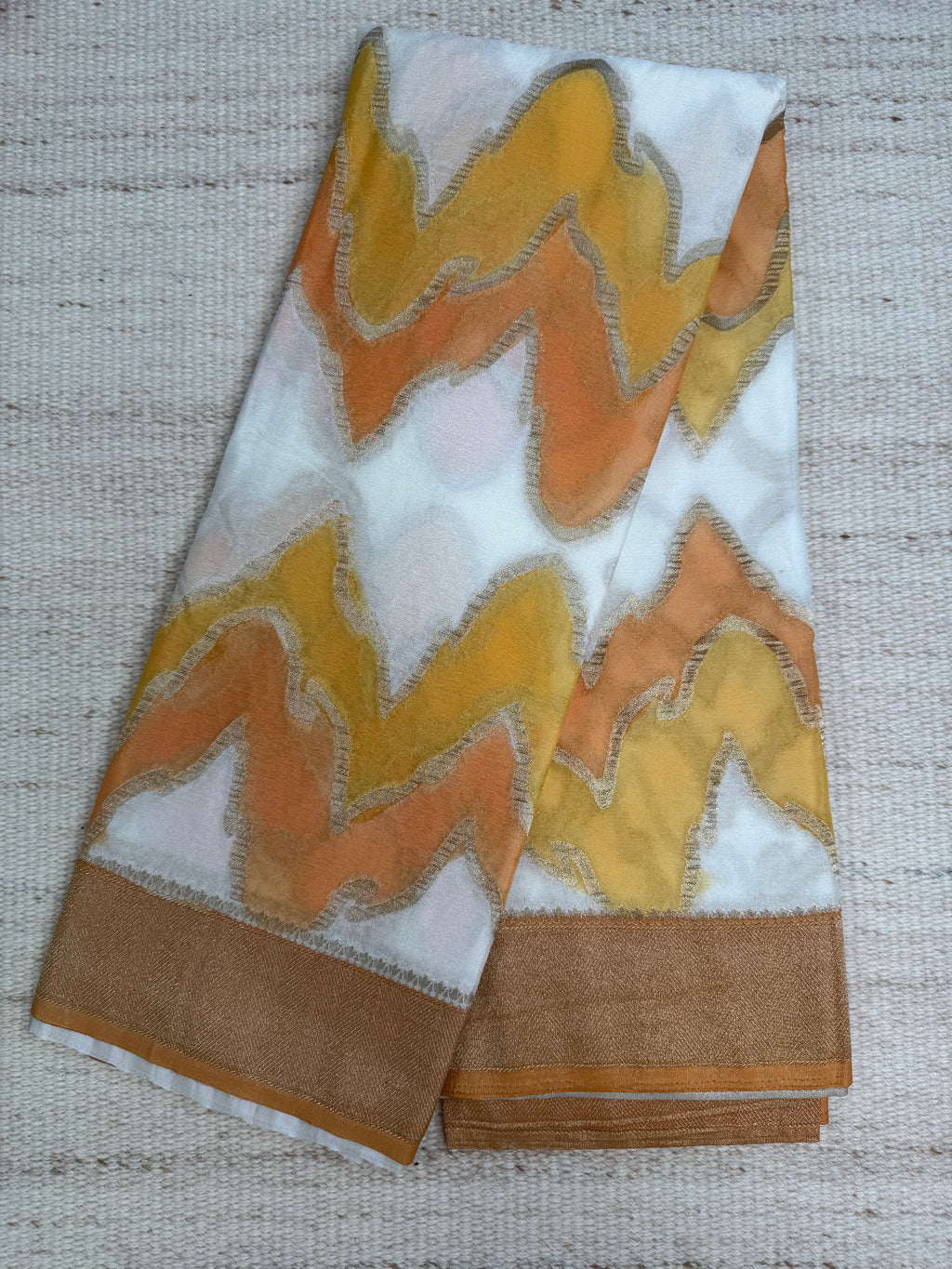 White & Orange Wrinkle Chiffon Leheriya Saree