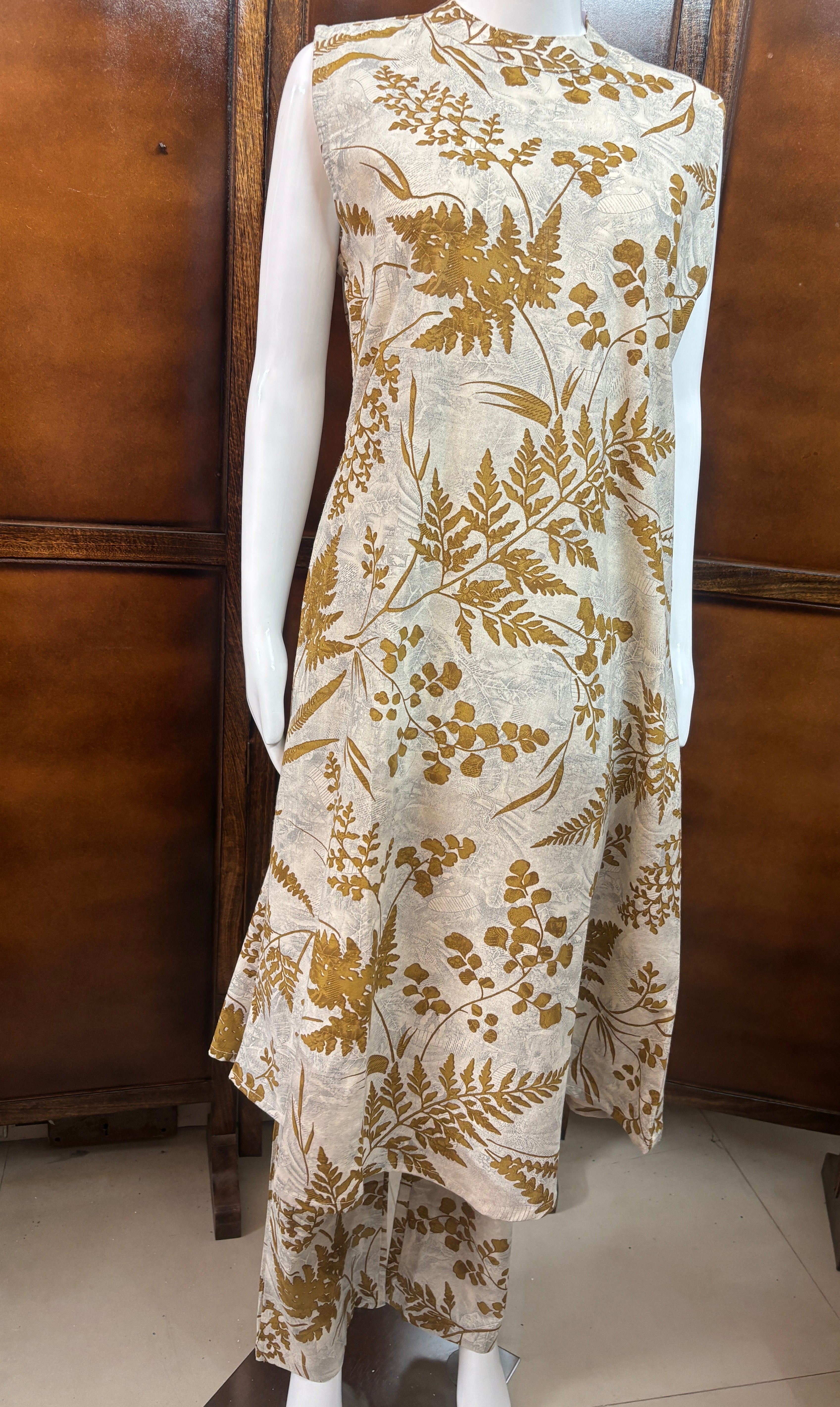 Cream & Mustard cord set (sleeves included)