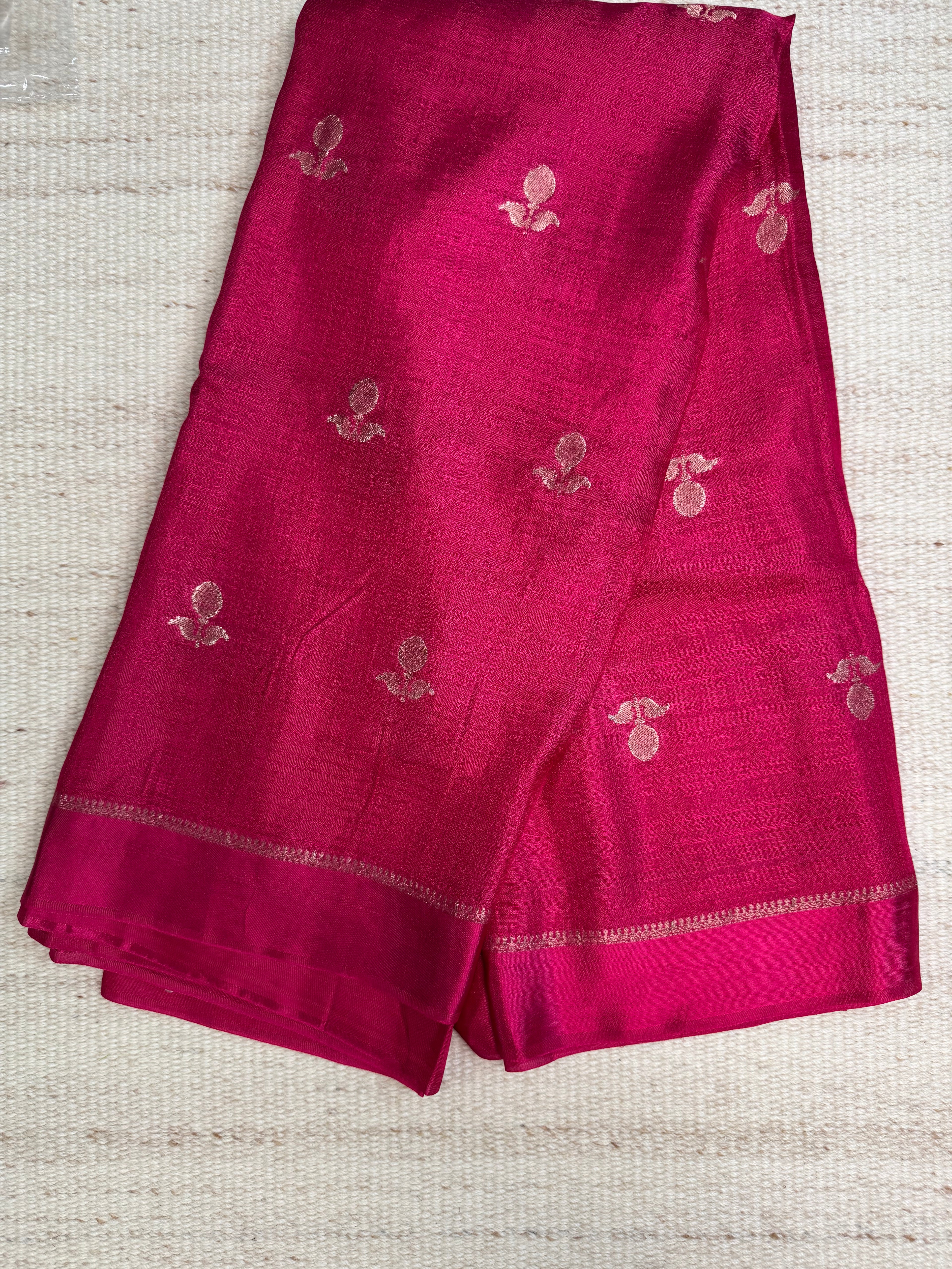Pink Viscose Linen Saree